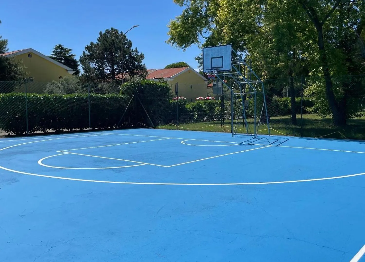 Vibrant Apartment In A Pool Paradise Bibione